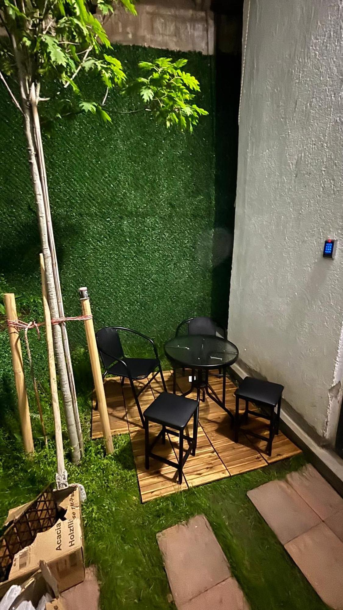 Made With Love Apartment Tbilisi Exteriör bild
